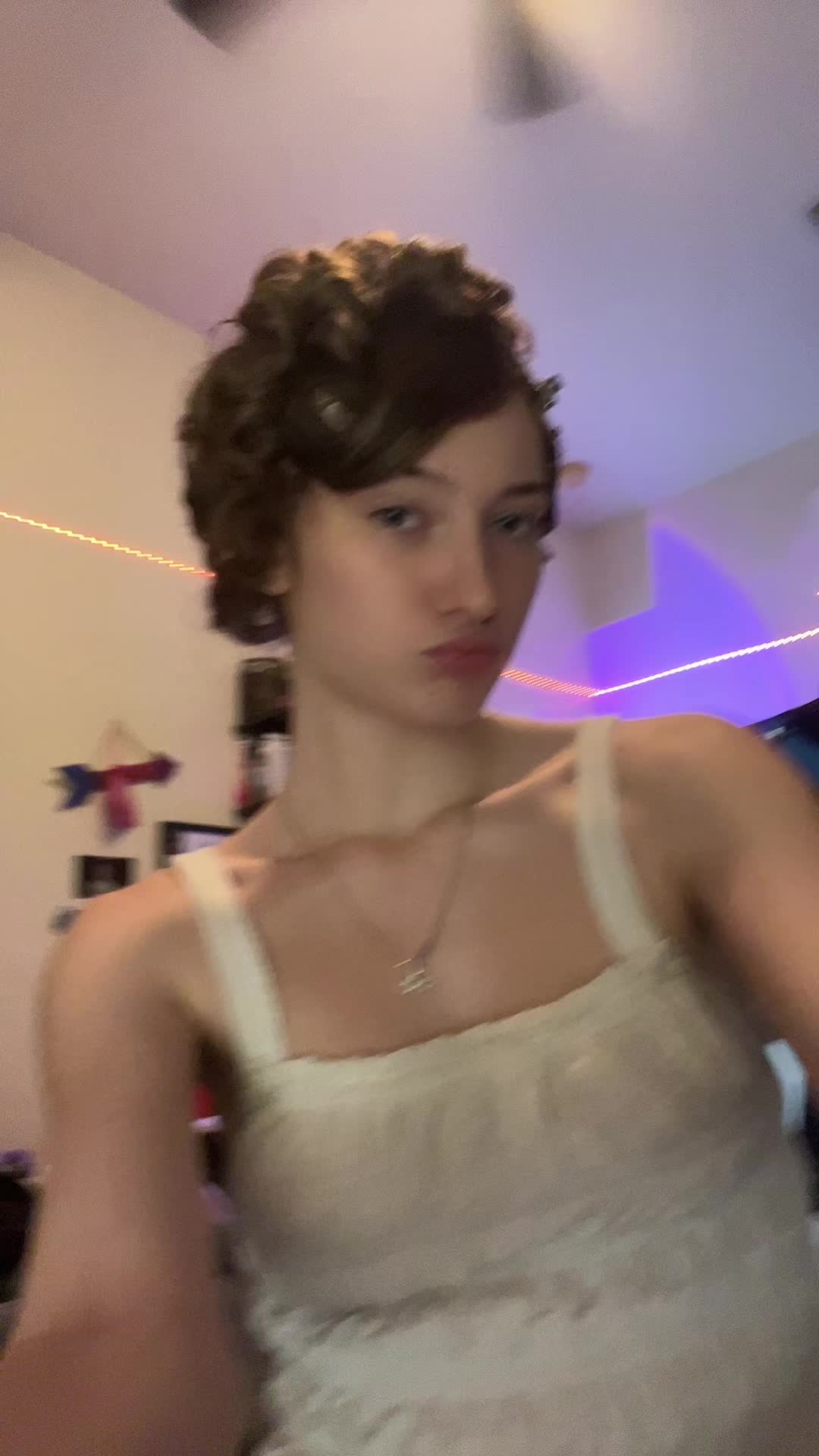 @themissizjdn