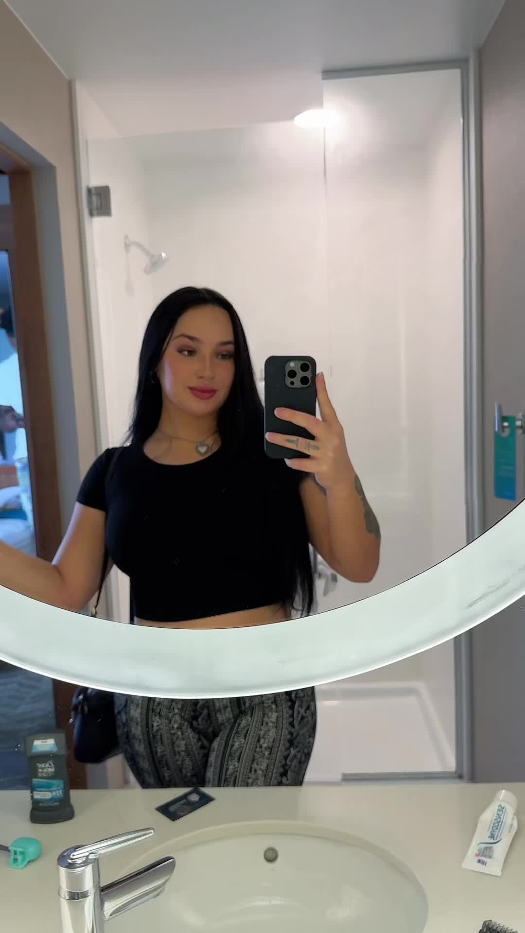 @Elektra M
