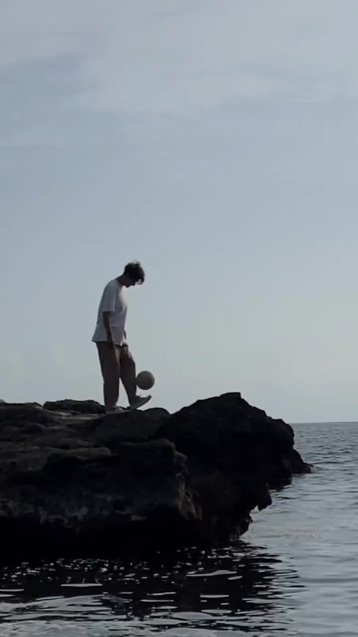 @るい