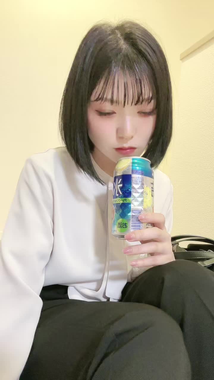 @くらげ