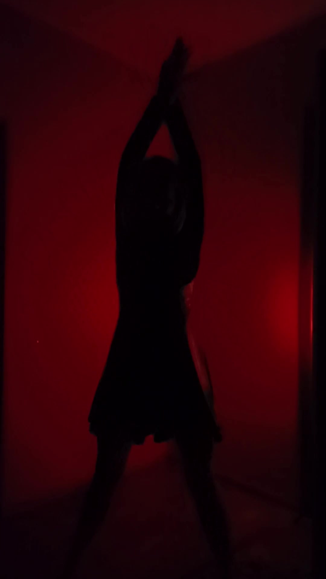 @yaninock