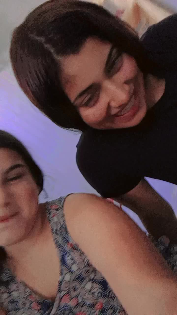 @𝐀𝐧𝐤𝐚_𝐙𝐚𝐟𝐢𝐫𝐨𝐰𝐰𝐚