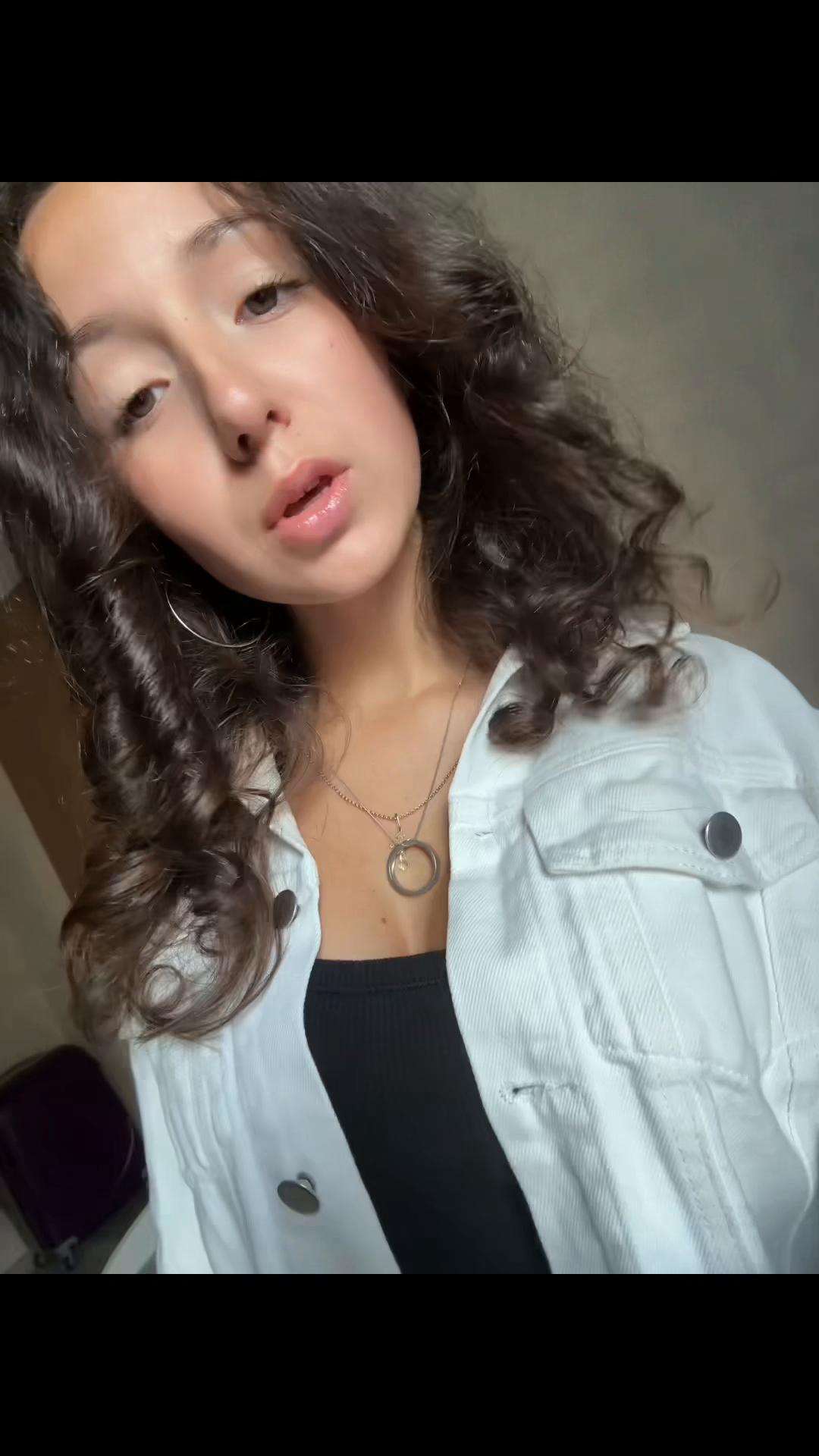 @𝒦.