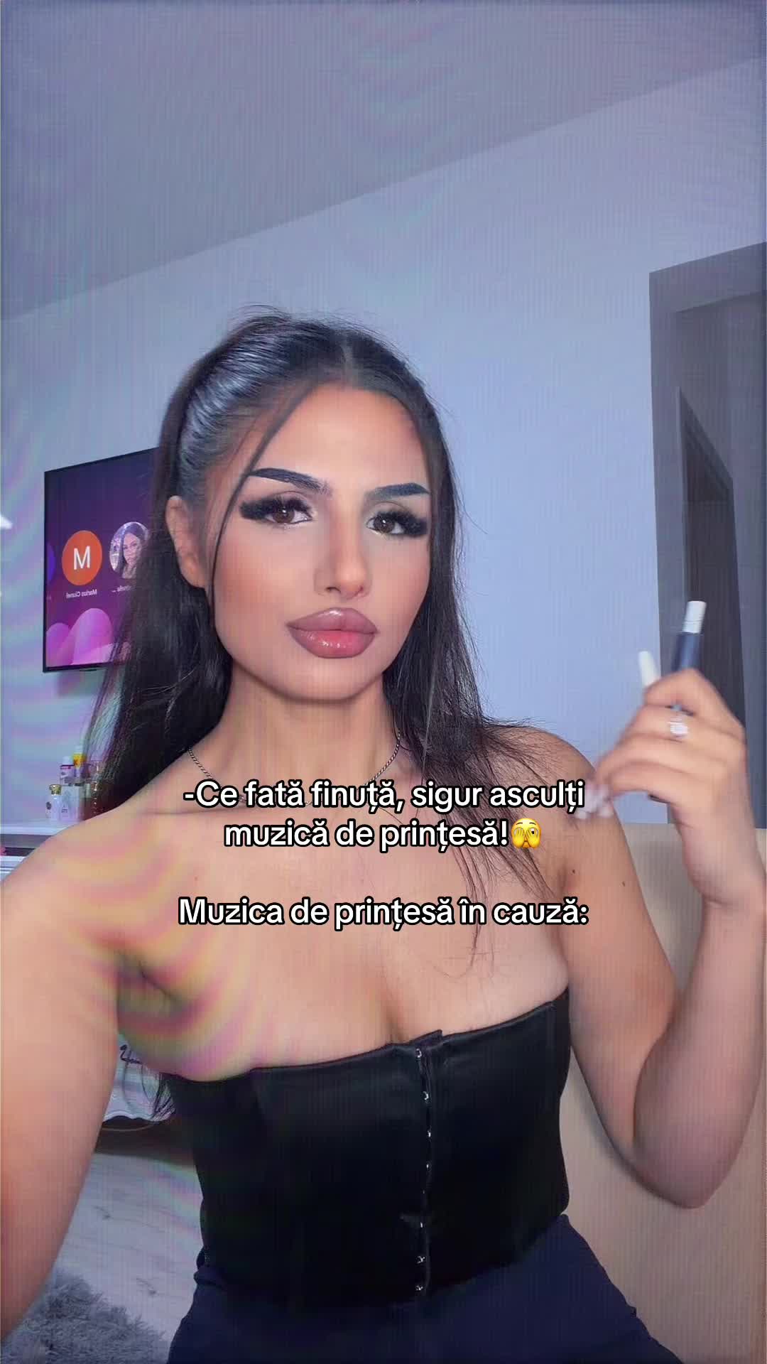 @🐍lauraXcar🐍