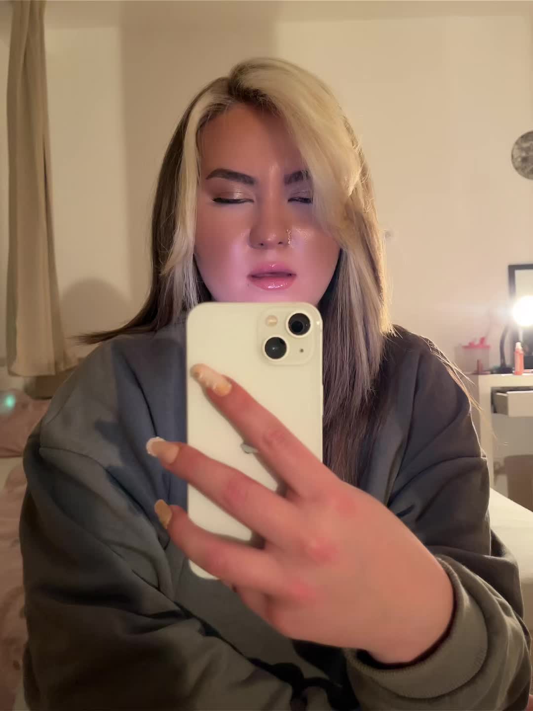 @elizabeth3e