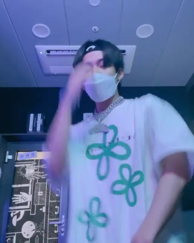 @Isa♡