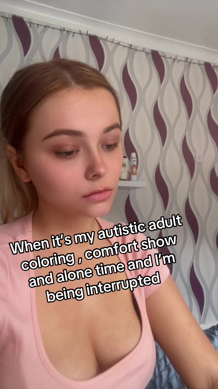@Elliestoresx