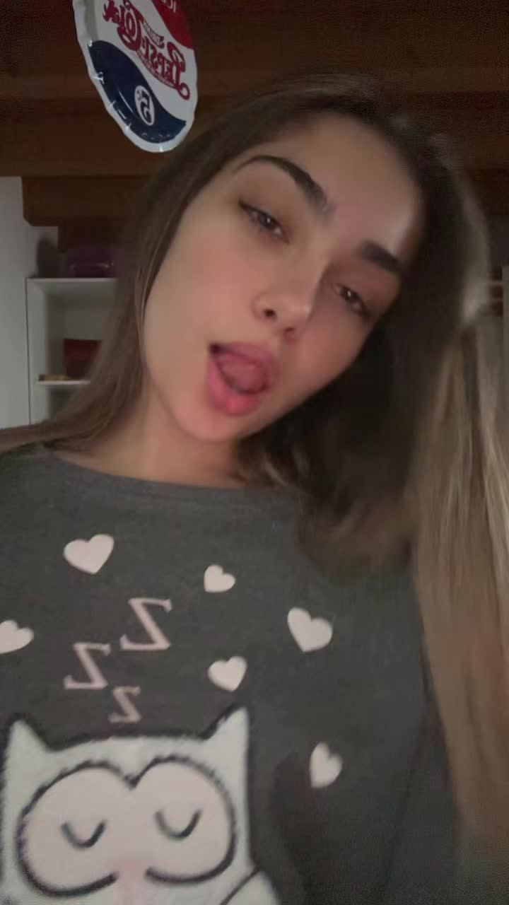 @dandreangela_