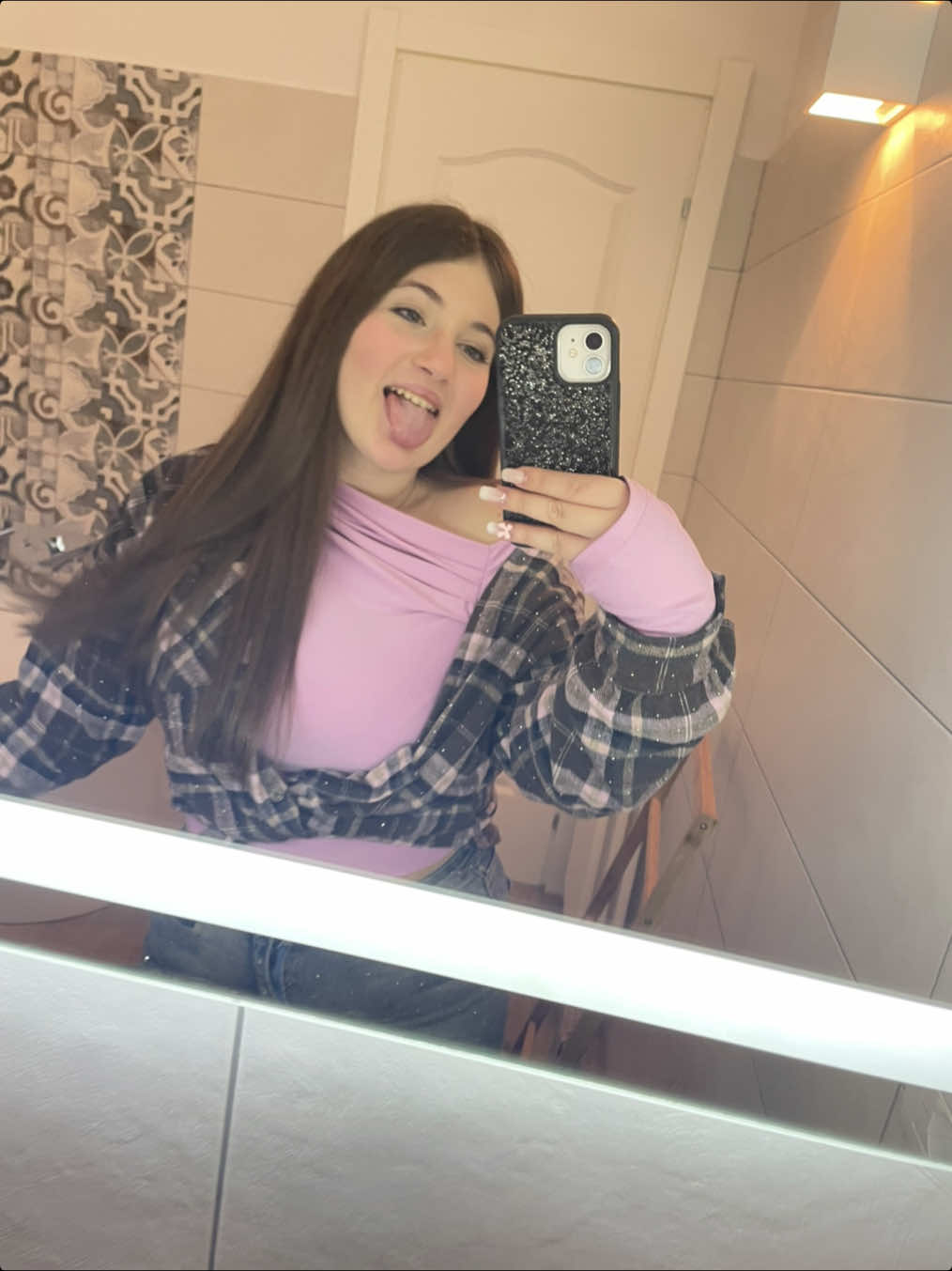 @𝓑𝓮𝓪