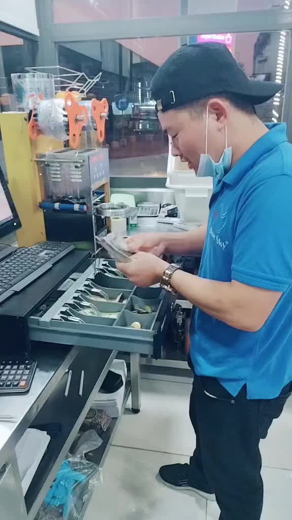 @𝐀𝐥𝐨𝐧𝐞 𝐌𝐚𝐠𝐚𝐫