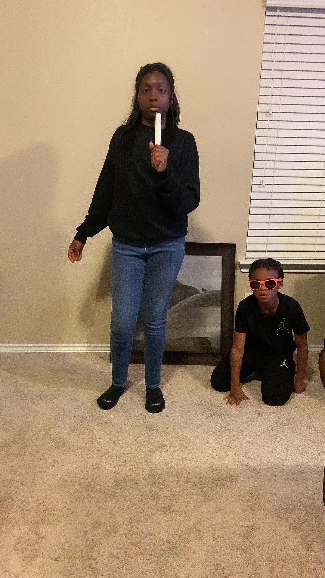 @Jayla