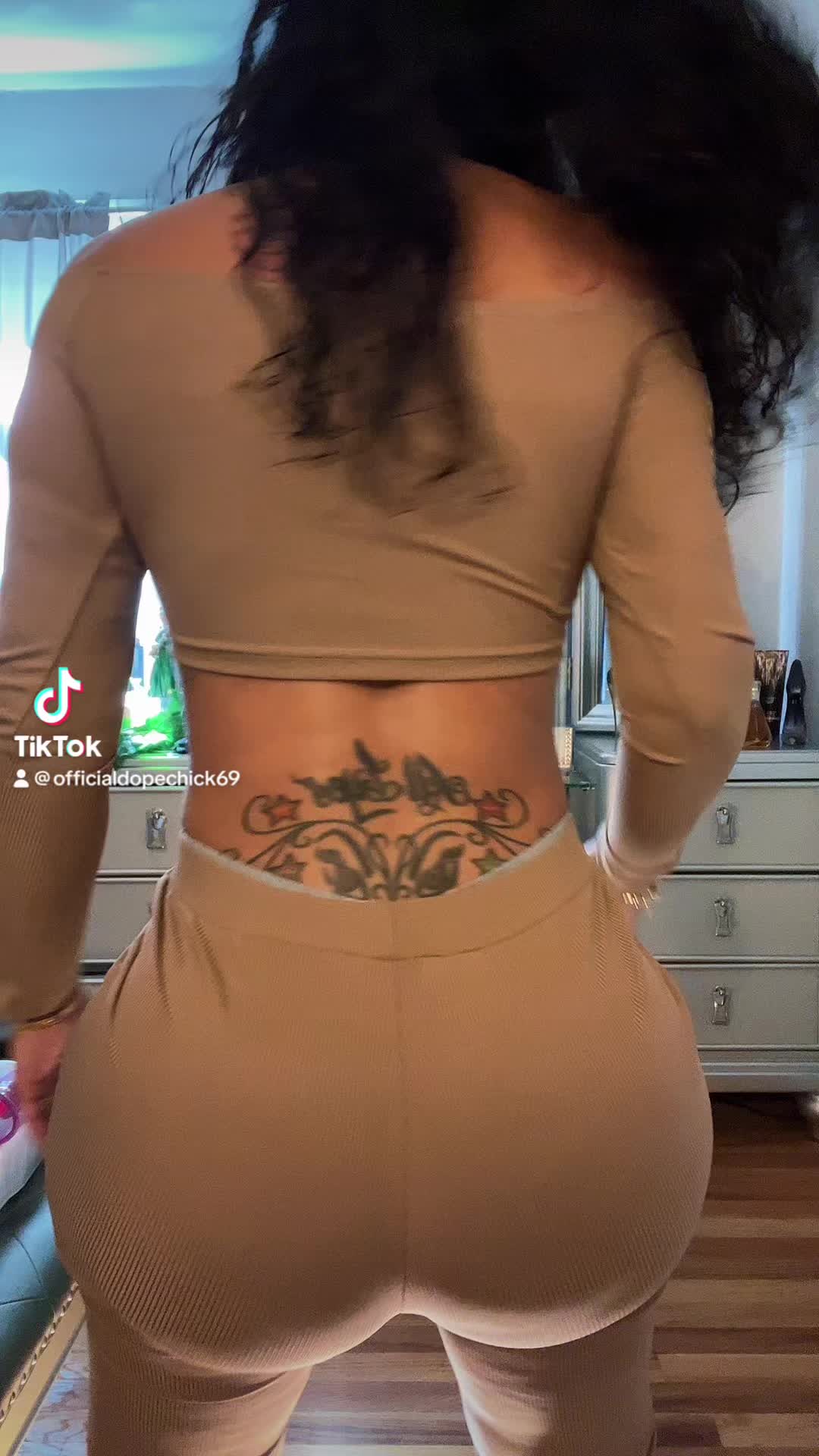 @Dopechick69