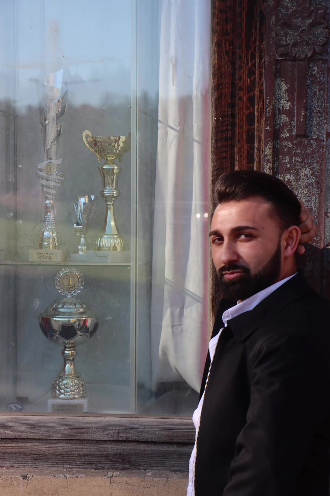 @Ezel Niko Petik