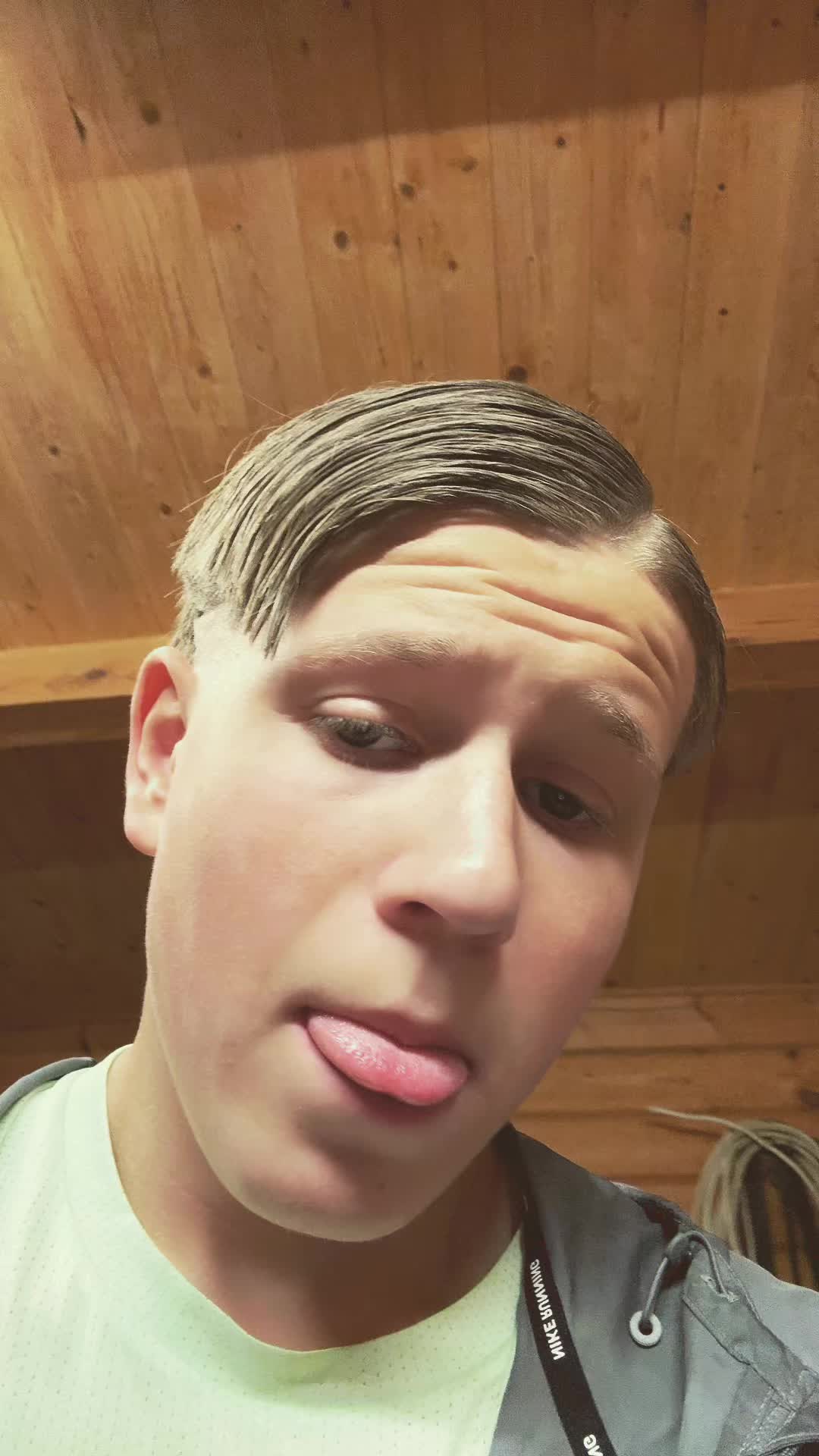 @Kamil+355