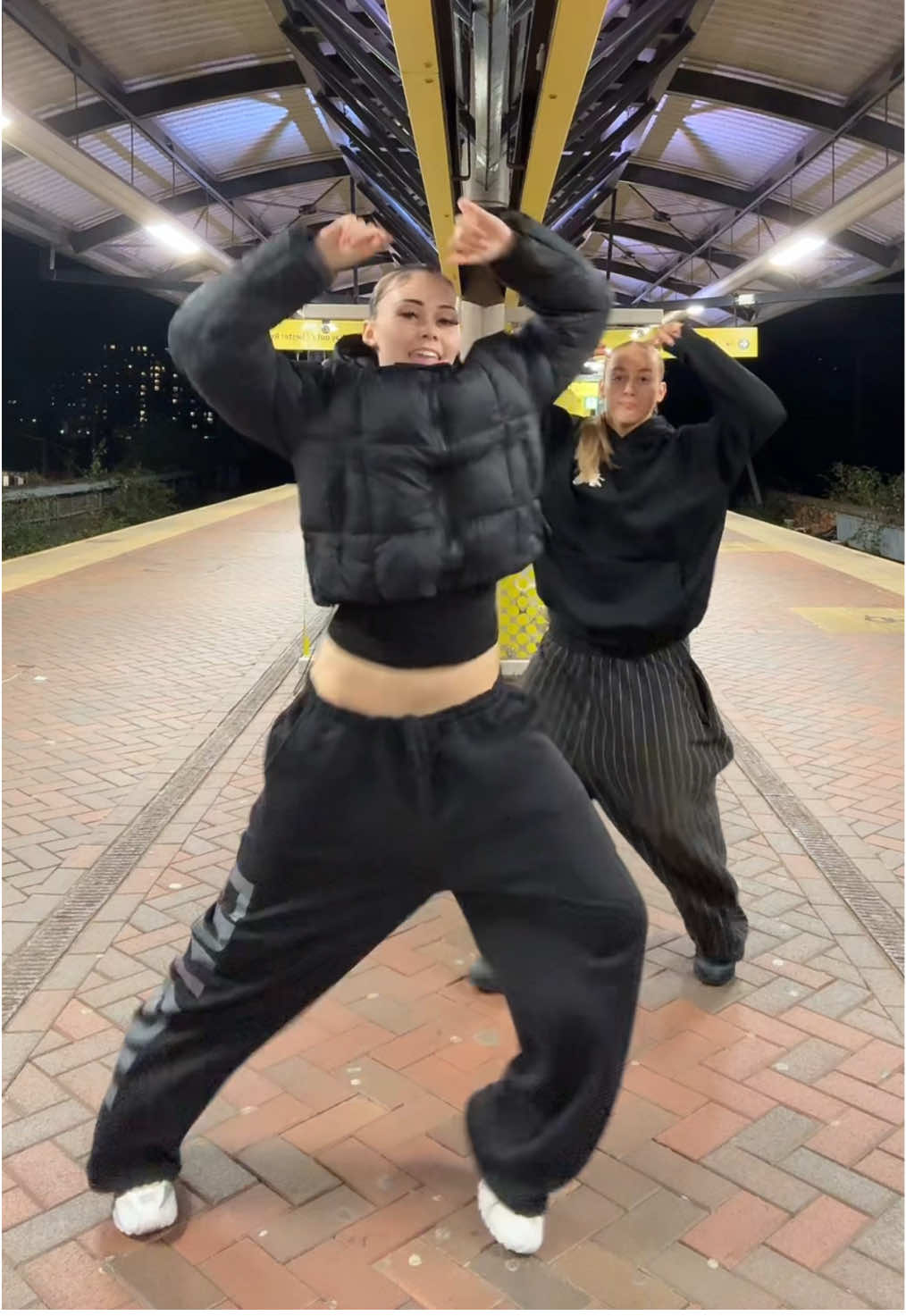 @thëaks
