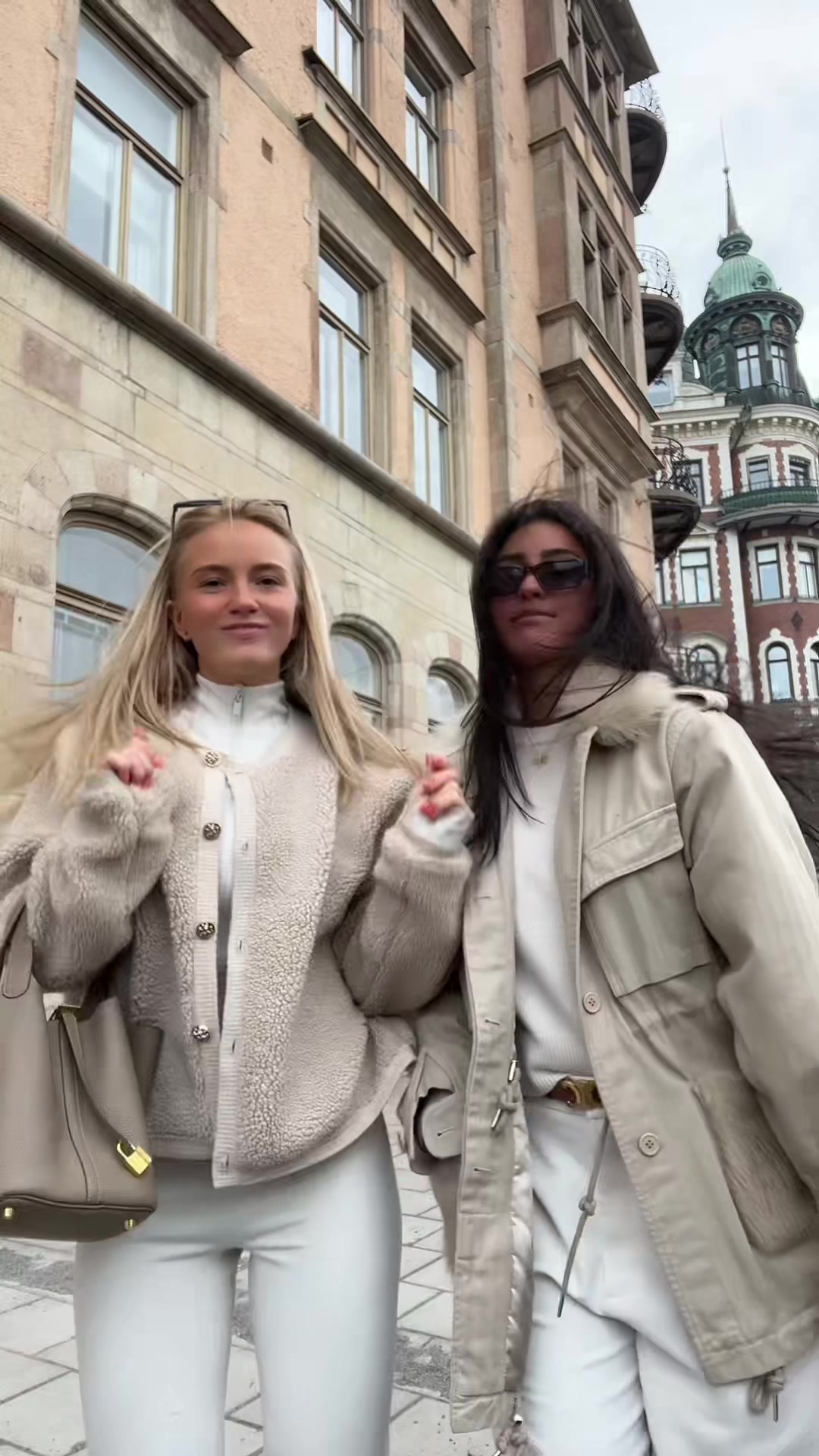 @Hemlig