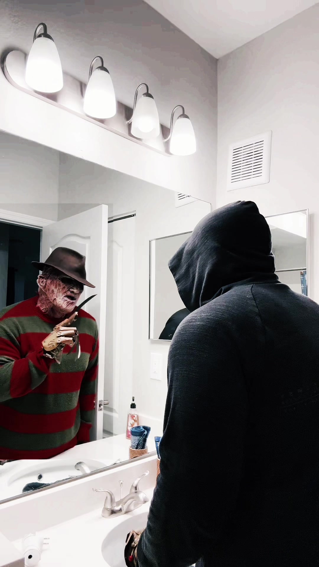 @Freddy Krueger