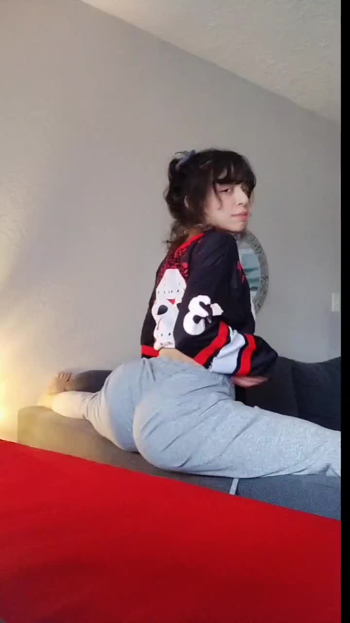@Candy Bae