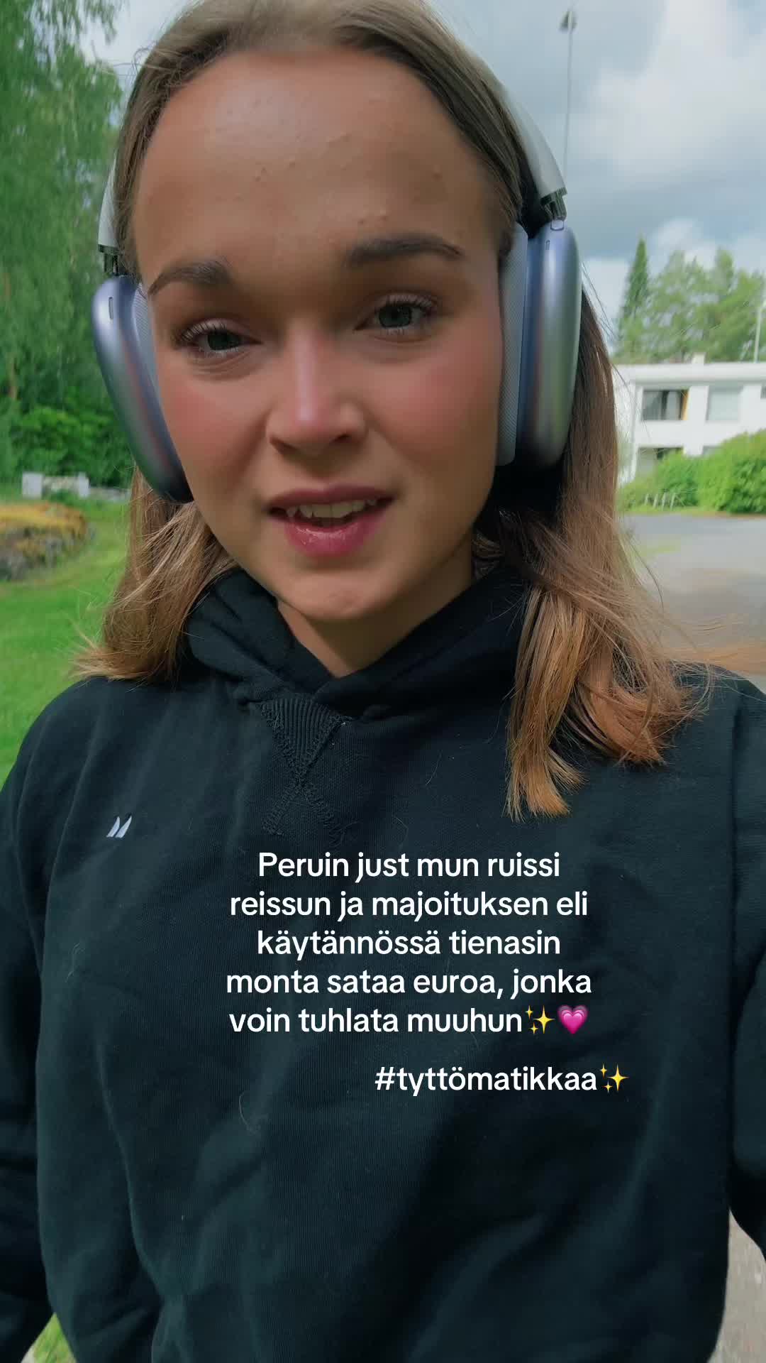 @Nelli Kniivil&auml; (sp&auml;mmi)