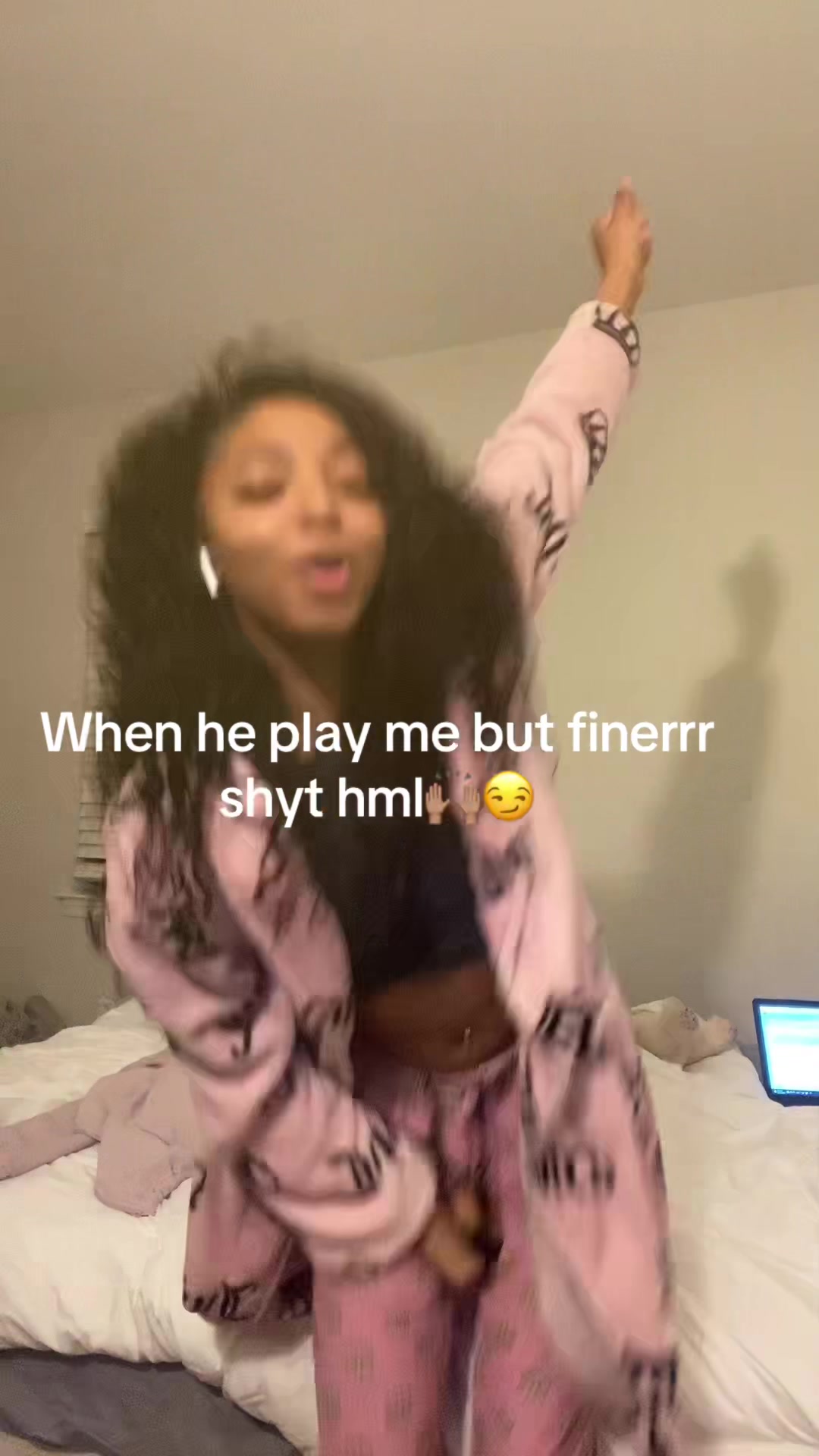 @Simoane