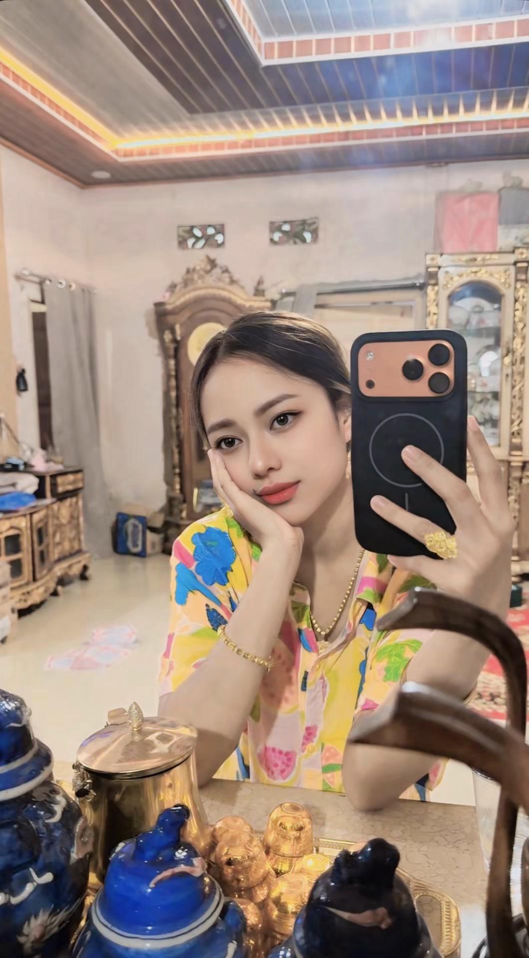 @Elsa Riliya Tiyansi