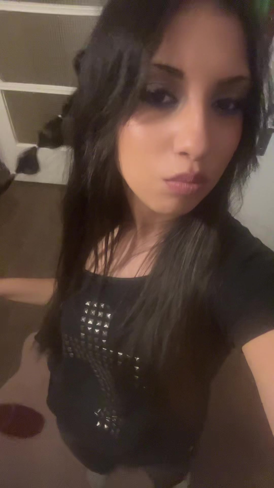 @🧛🏽♀️- mom