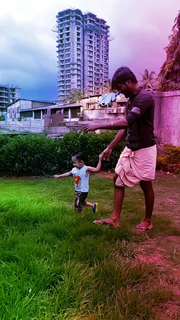 @call_me_karuvaya