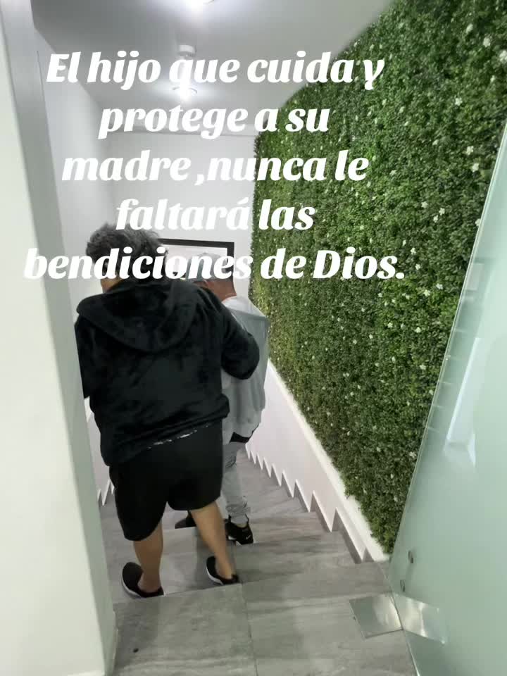 @Yanara Santos🌺