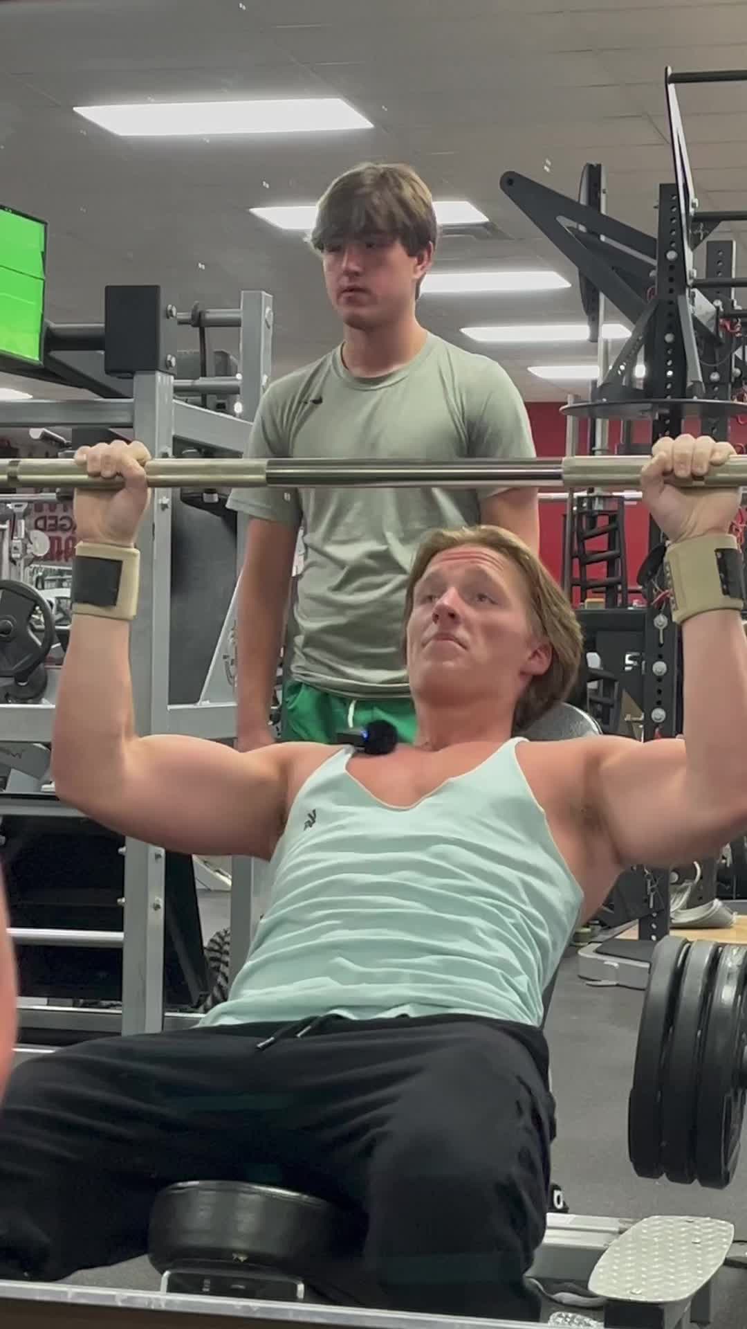 @jackedtholen