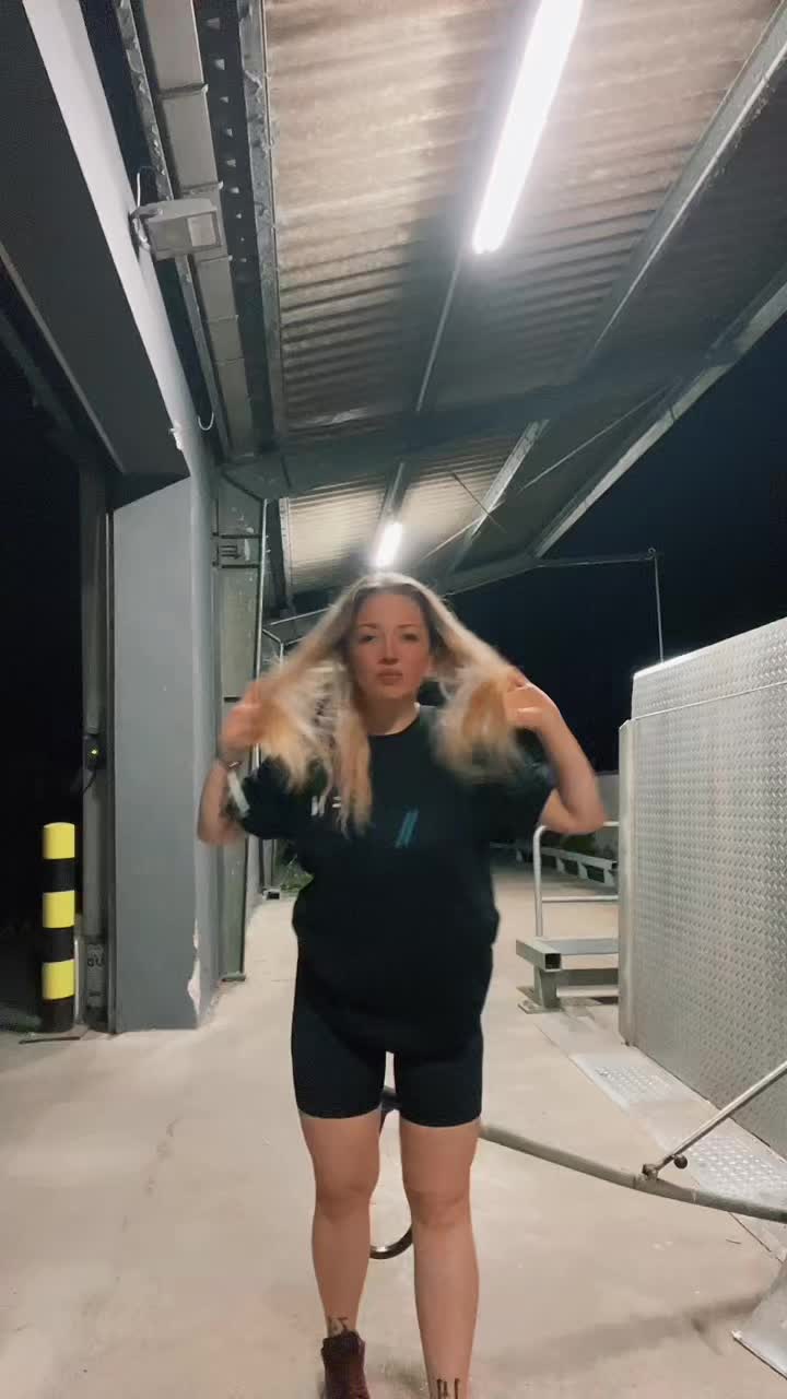 @Melina 🤍