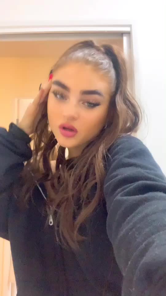 @Queefqueen