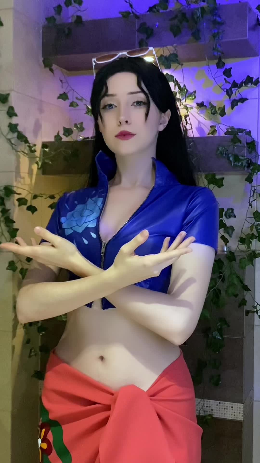 @𝓒𝓱𝓻𝓲𝓼𝓼𝔂 🌙