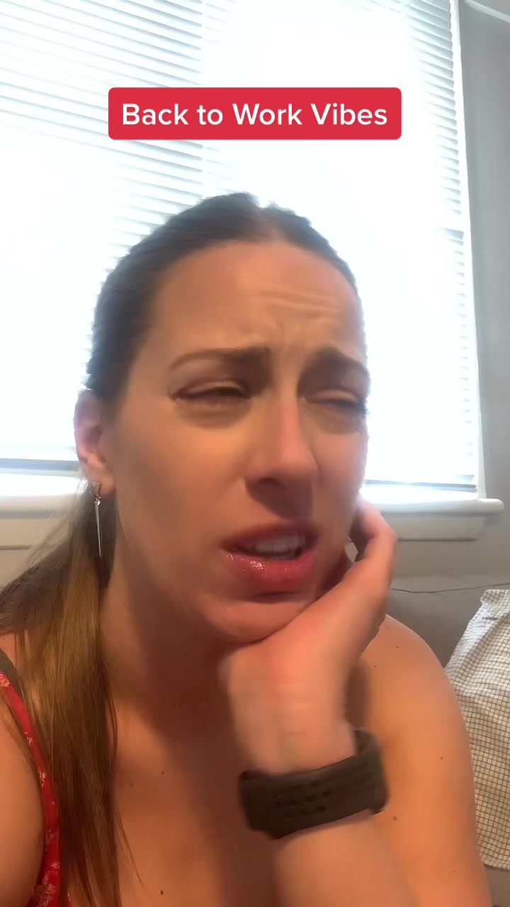 @Vanessakambrose