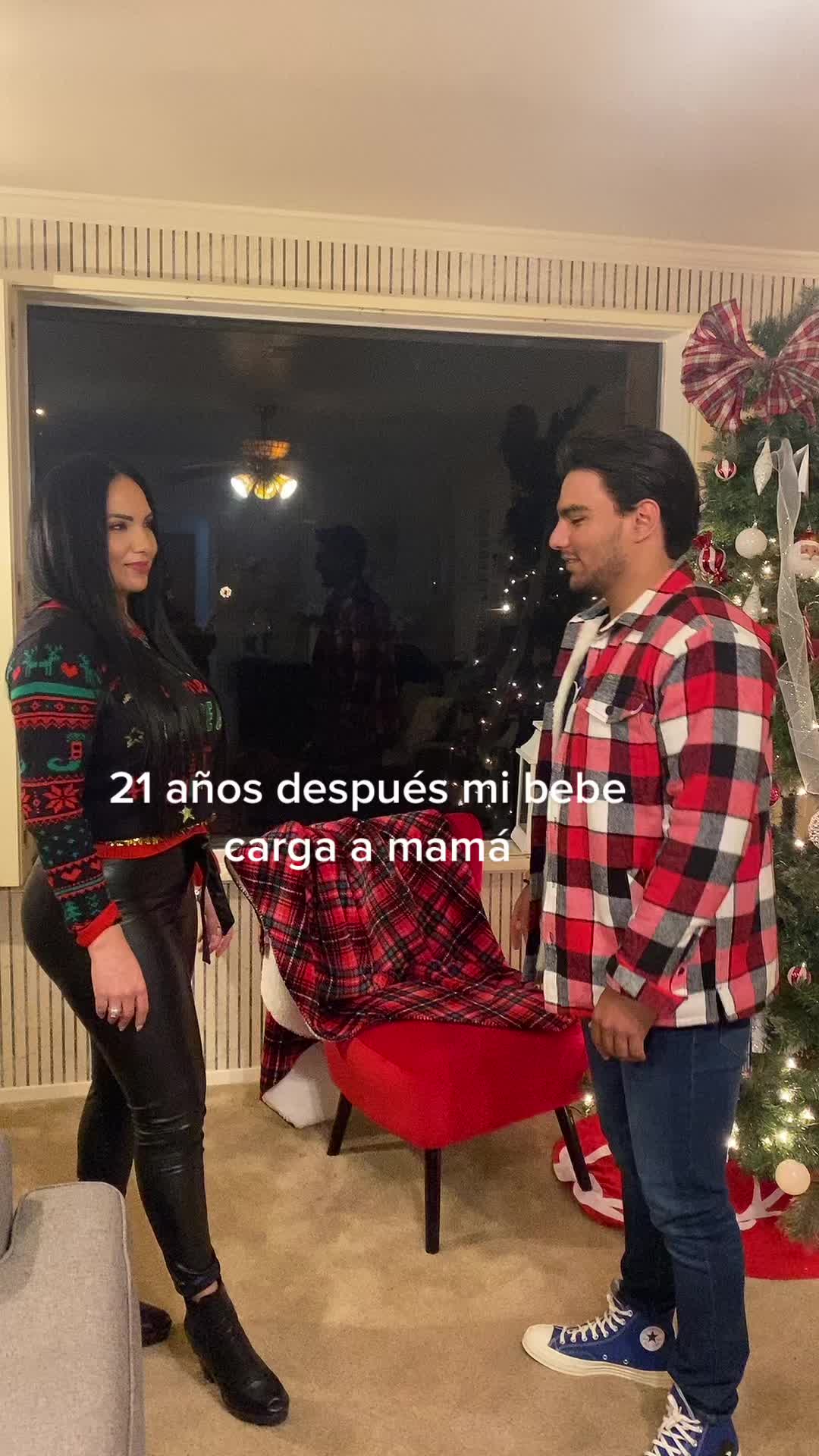 @mayra loya 🖤🍒