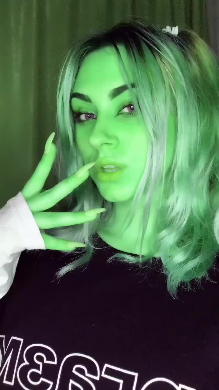 @VikTok