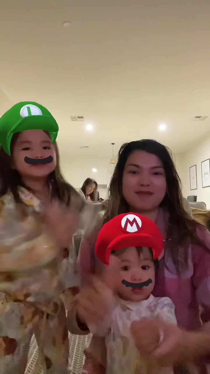 @Reina