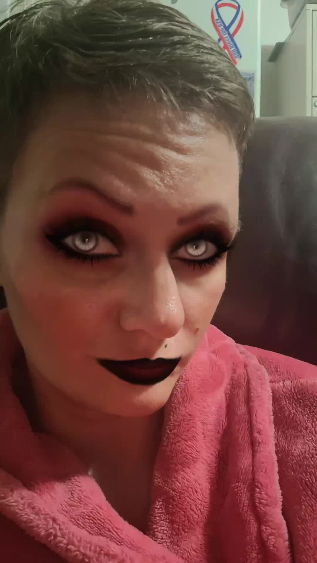 @ShelleyLanea