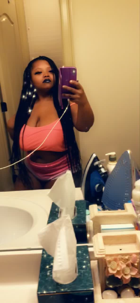 @Shaklay Baddiiie