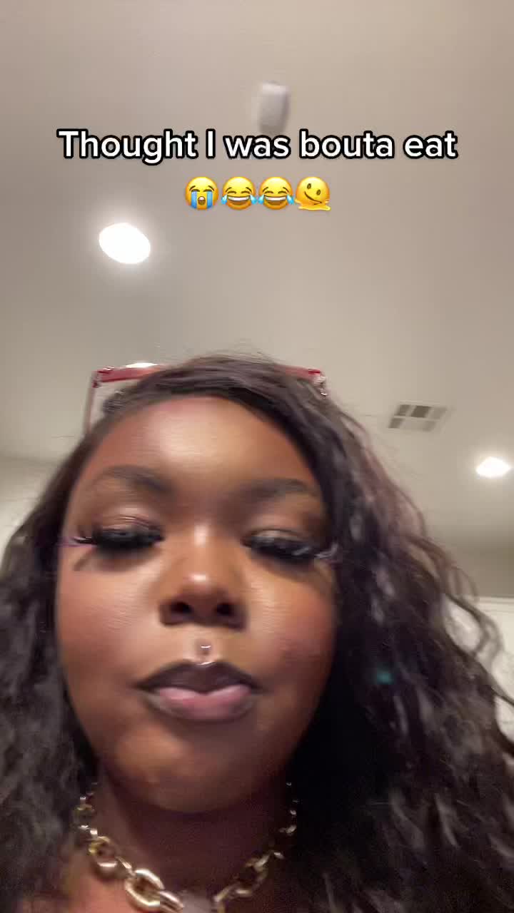 @ShalayiaCaprece💋