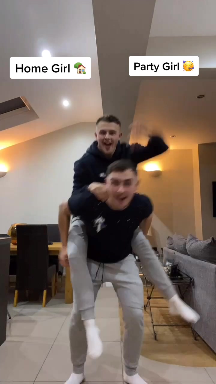 @MollisonBrothers
