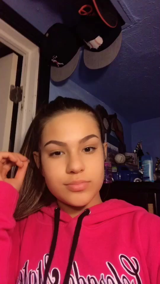@Claudia😍🤞🏽