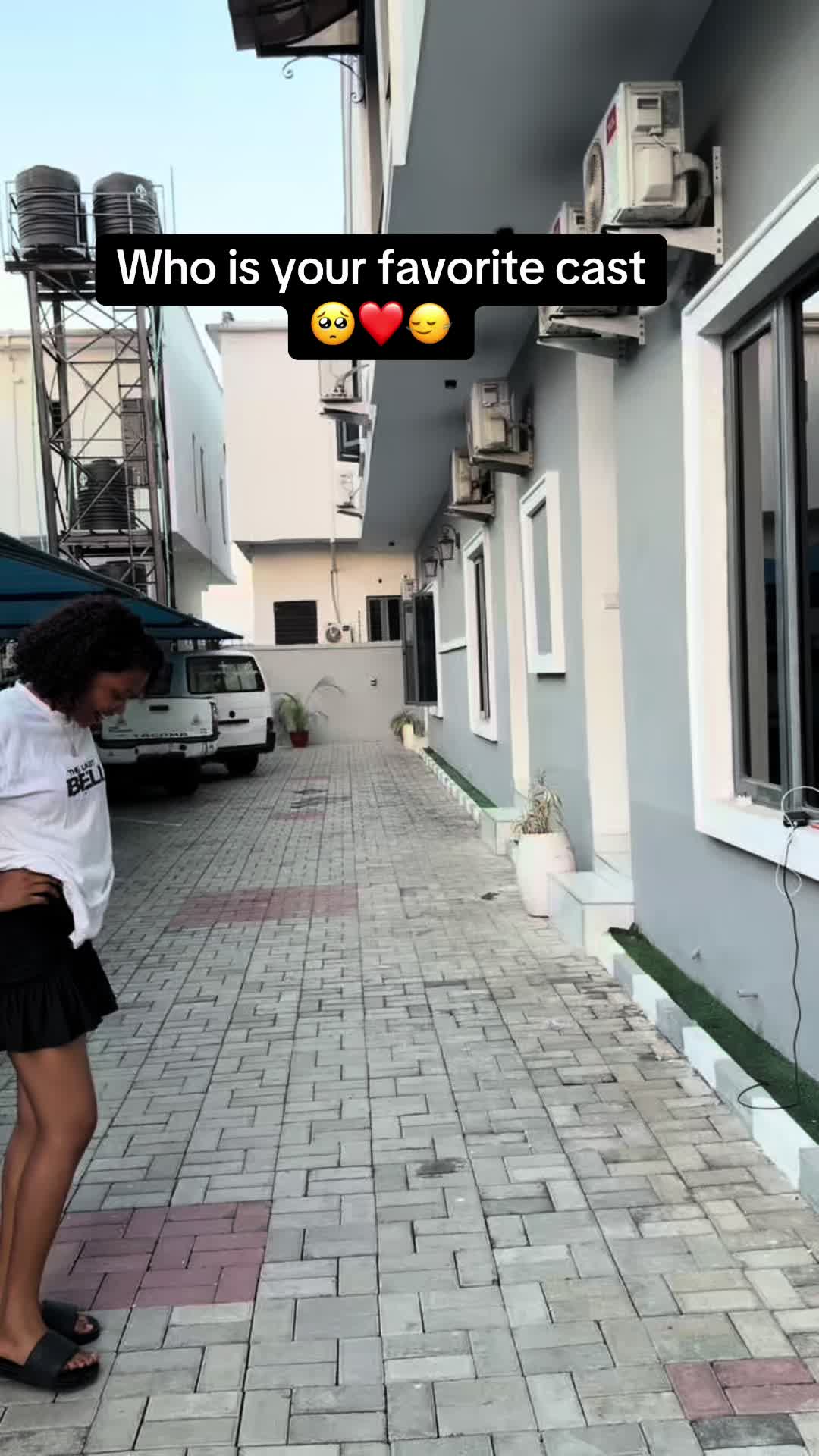 @Theyluv_vicky🌸