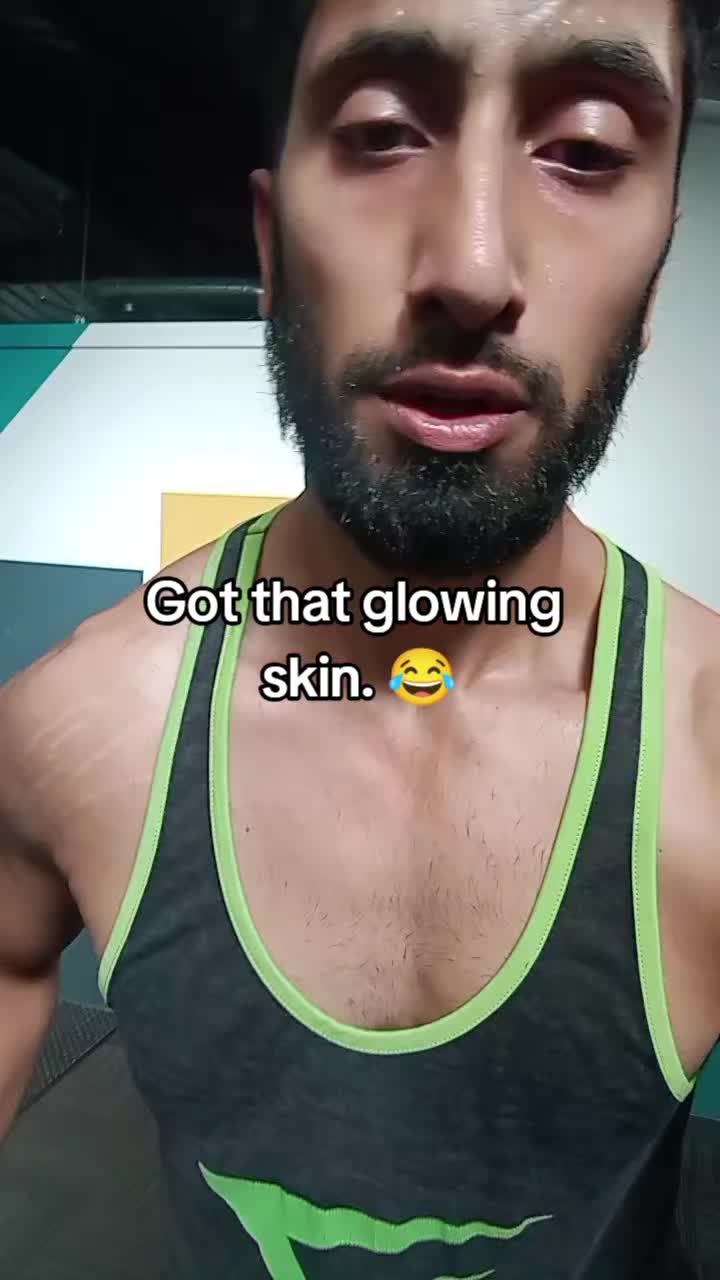 @Mushtank Muscle 😈💪🏽