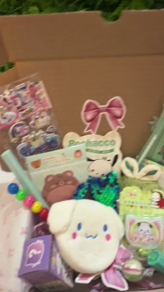@Cutia Cu Surprize
