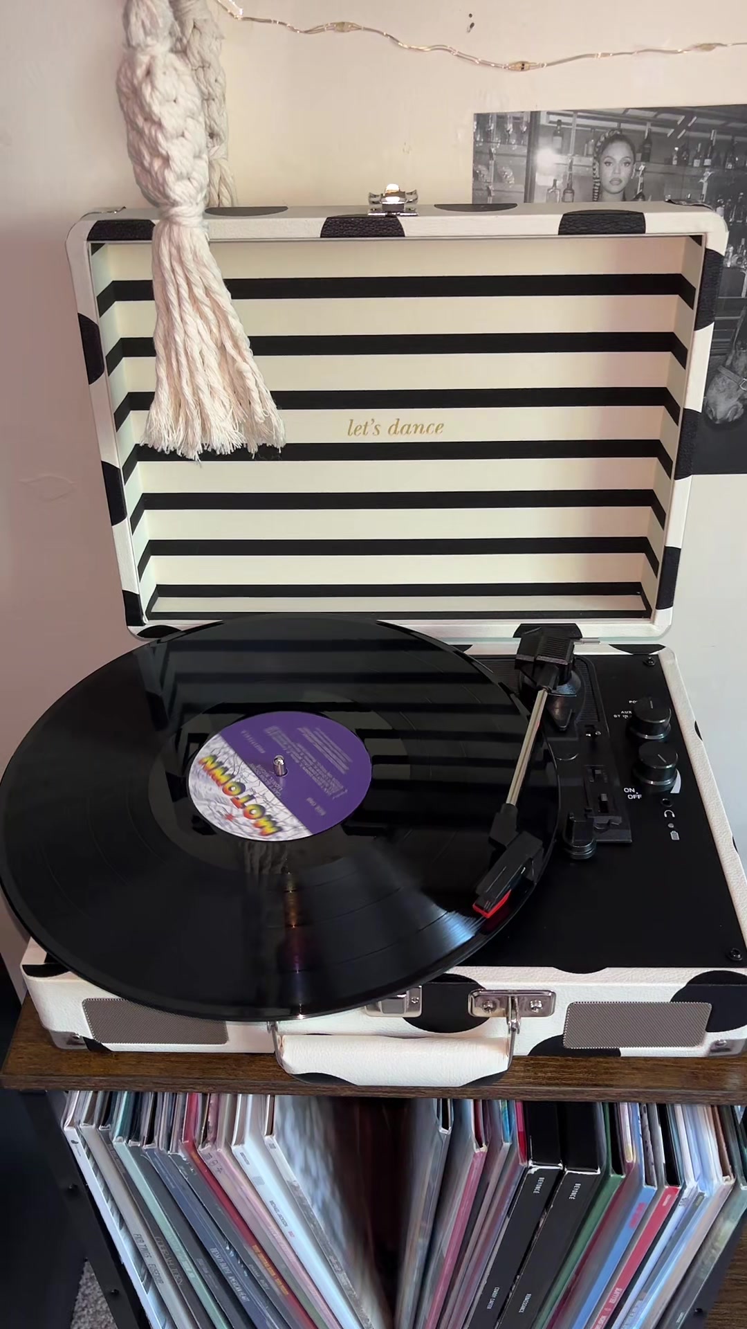 @Drew’s Music Corner Unboxing