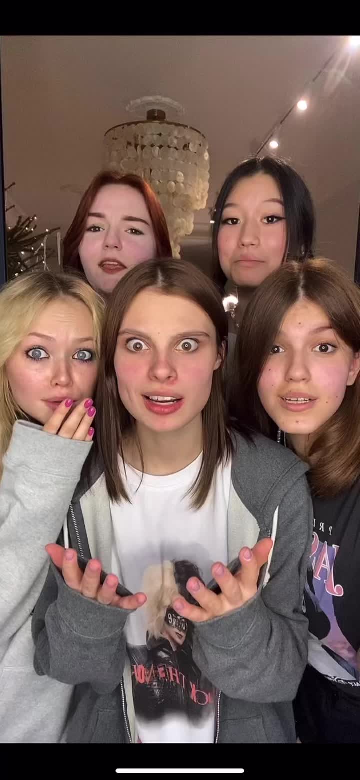 @крутые девчата