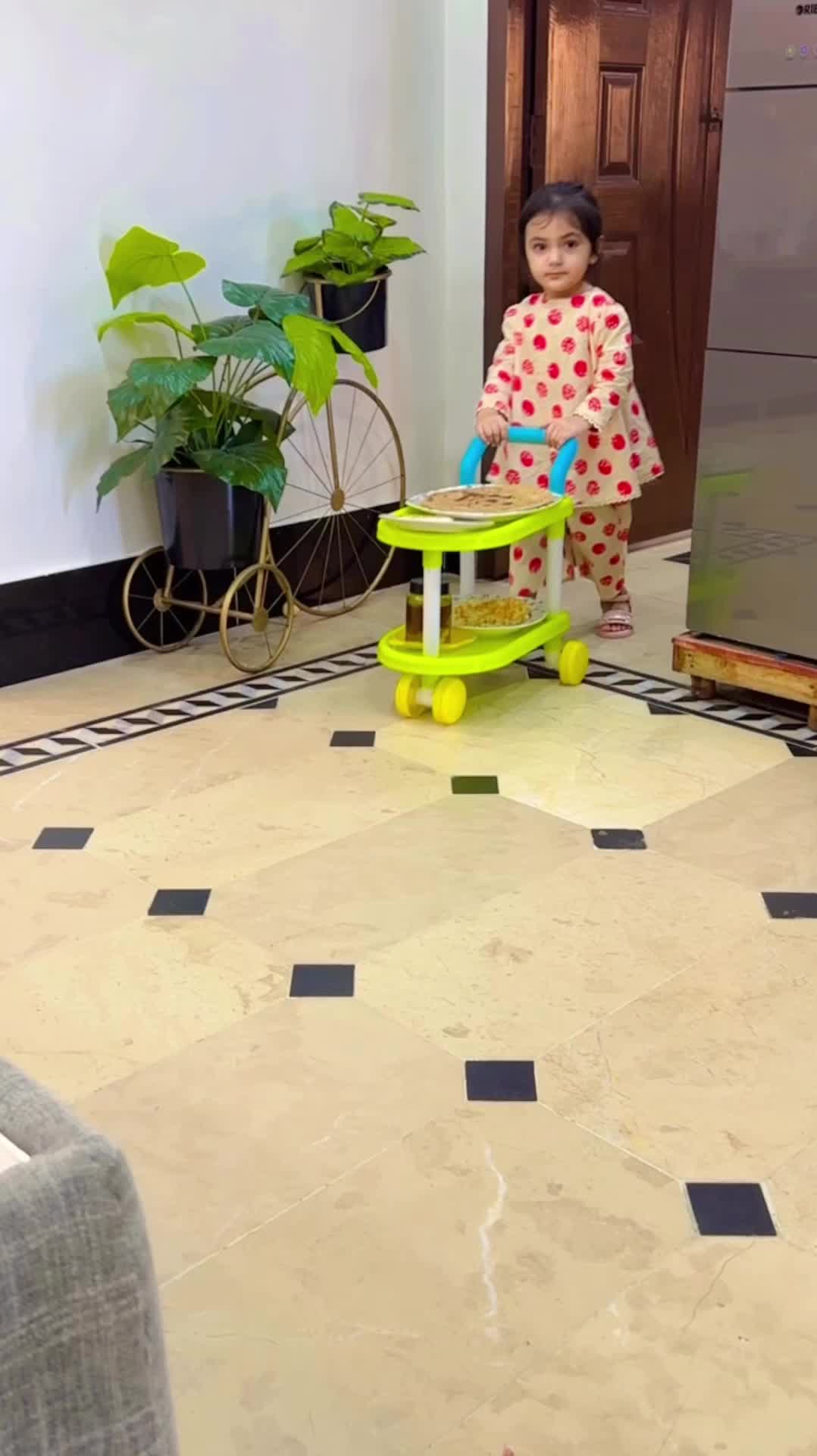 @minhaafatimma