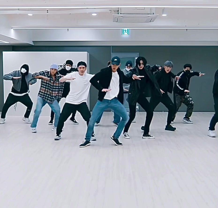 @shownu salad ๐ฅ๐ค๐ป