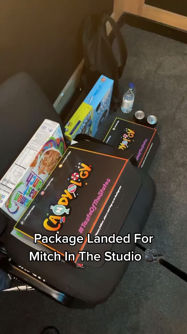 @candyology_