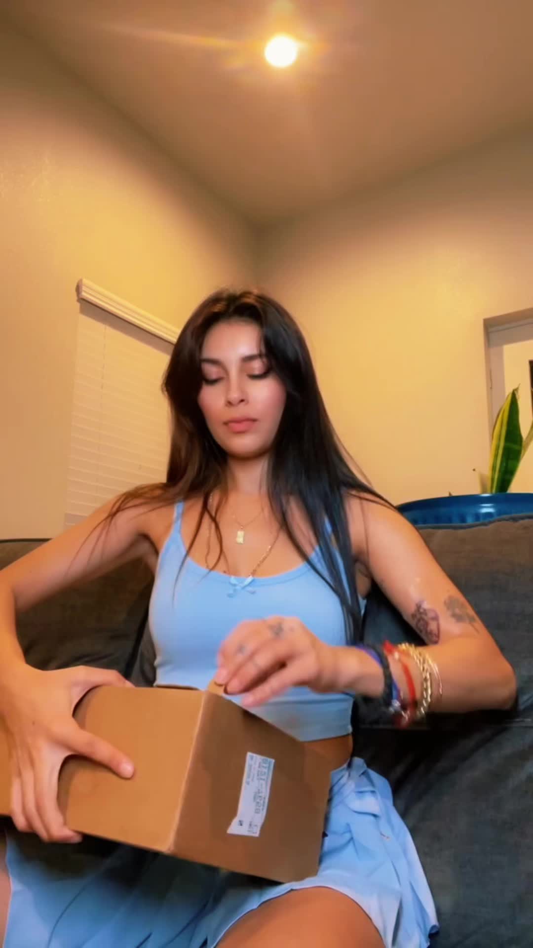 @Mia